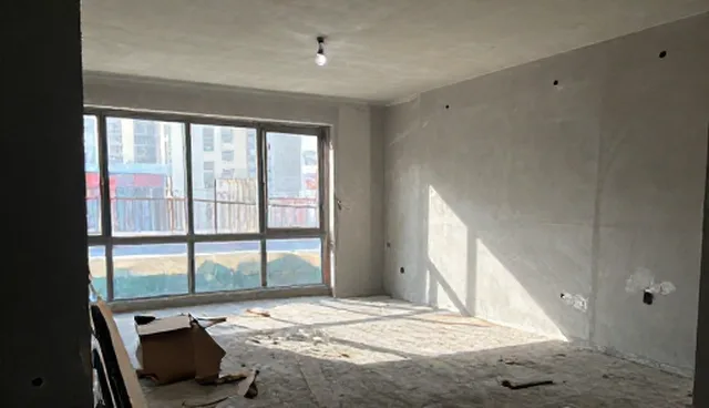 技术研发方案选型关注点与资源分配限制